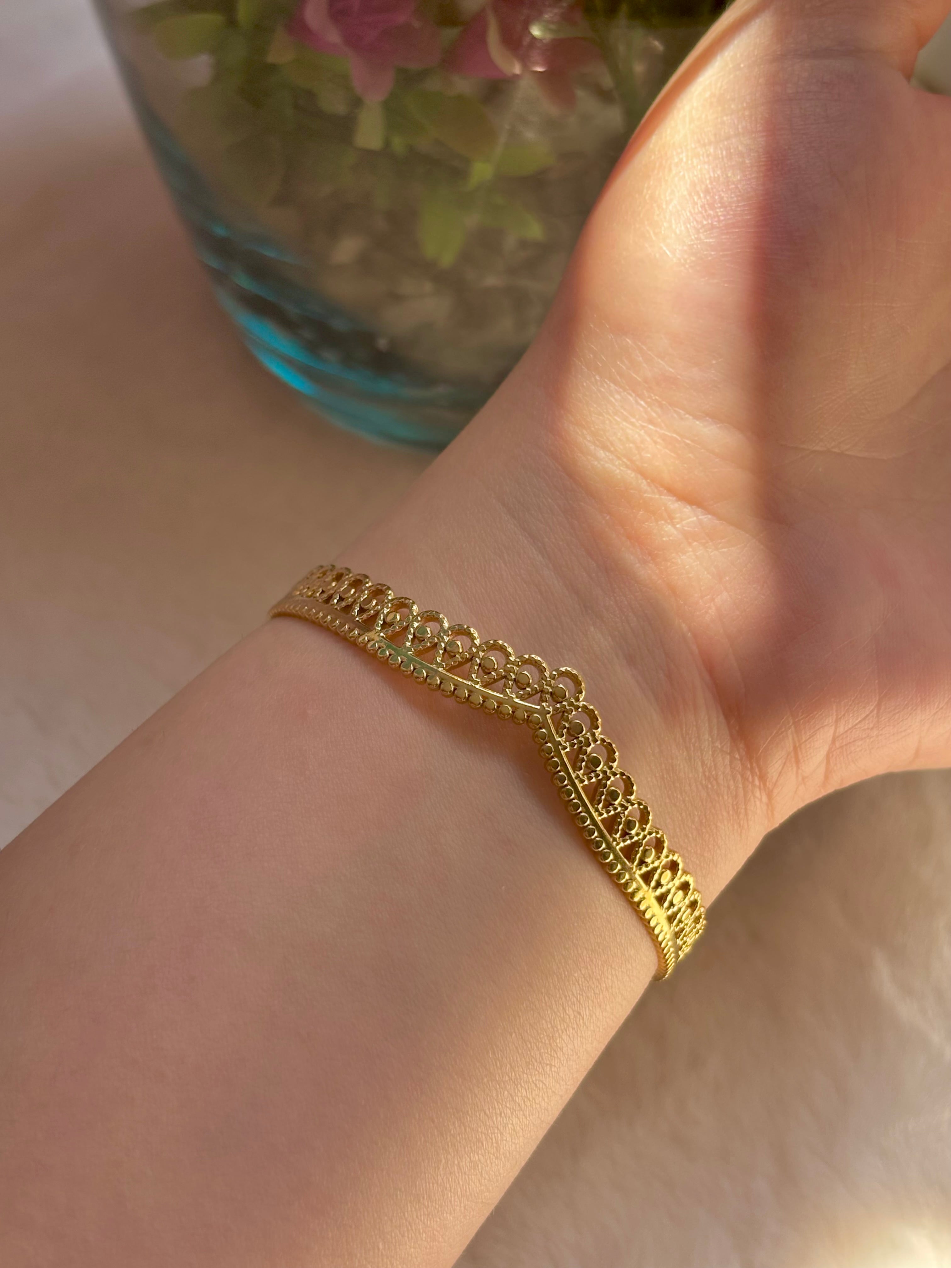 Queen Crown Bracelet