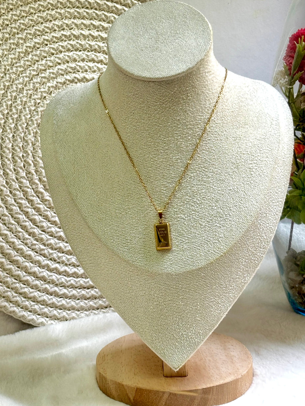 Gold Bar Pendant Necklace